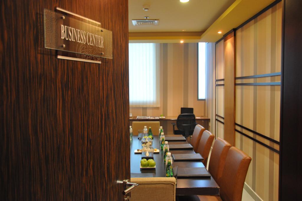 Fortune Royal Hotel Fudżajra Zewnętrze zdjęcie
