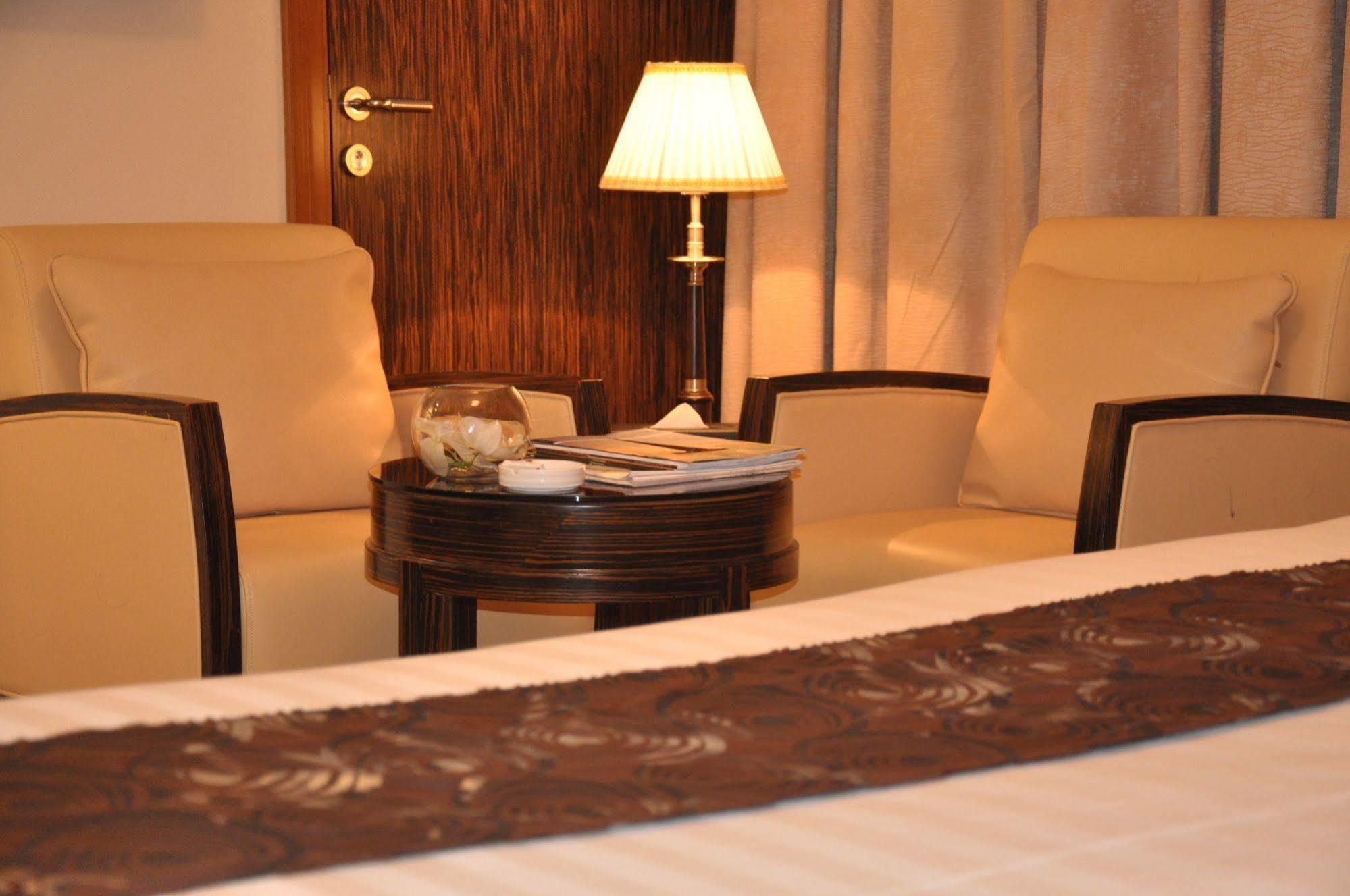 Fortune Royal Hotel Fudżajra Zewnętrze zdjęcie