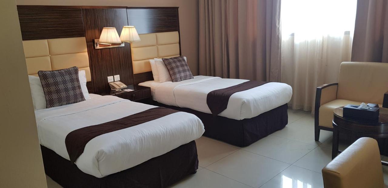 Fortune Royal Hotel Fudżajra Zewnętrze zdjęcie